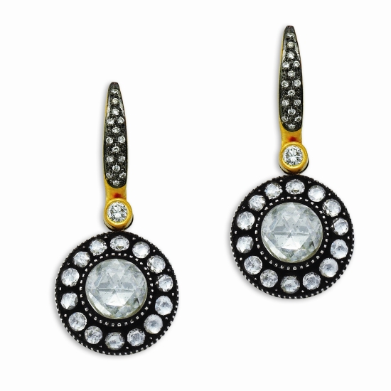 Safir Küpe